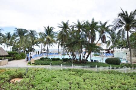 Сasa de vacaciones The Palms, Ocean View Located At Ritz Carlton - Key Biscayne Miami